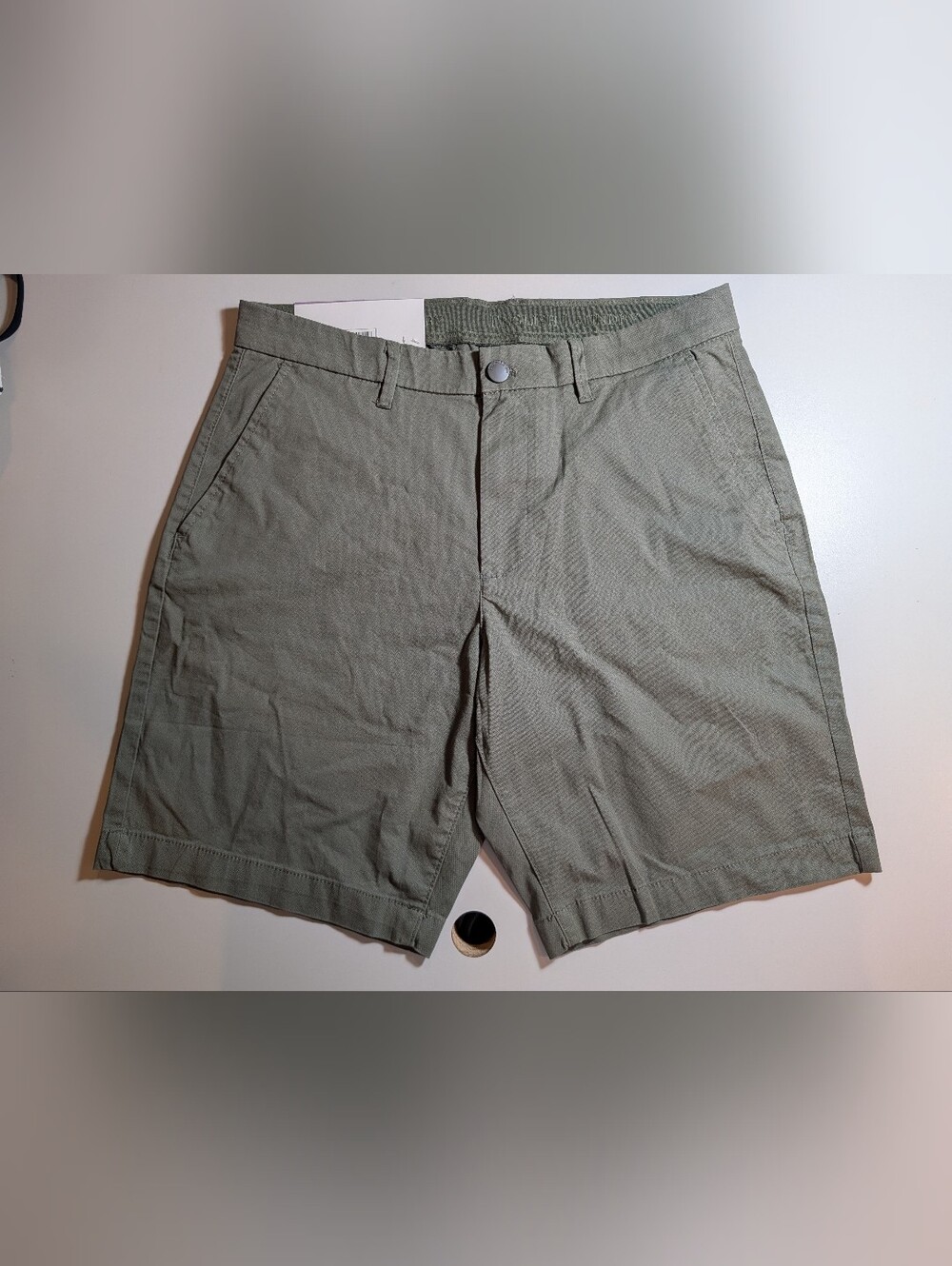 English Laundry Men's Size 30 Olive Green Casual 9 Inch Shorts NWT